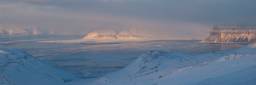 Utsikt til Sassenfjorden på Svalbard
